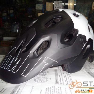 sagmit rs7 helmet