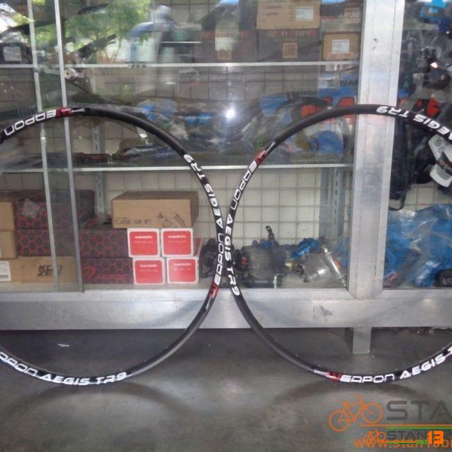 Rim Weapon Aegis TR7 and TR9 Tubeless Ready Rims Super Light Weight and Super HEAVY DUTY