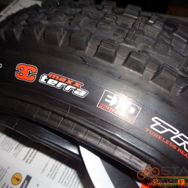 Tire Maxxis Minion DHF and DHR 3C Folding Tires
